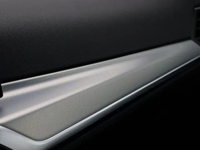 BMW 3 Serie Sedan 320e 2025 Hybride Benzine 17