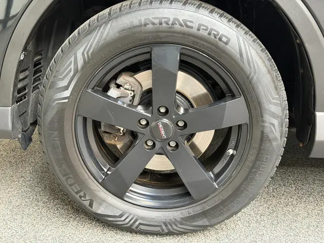 Toyota RAV4 2.5 Hybrid Executive 2018 Hybride Benzine 21