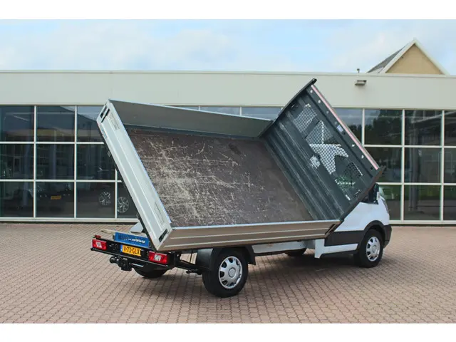 Ford Transit 350 2.0 TDCI L3H1 Trend 2018 Diesel 13
