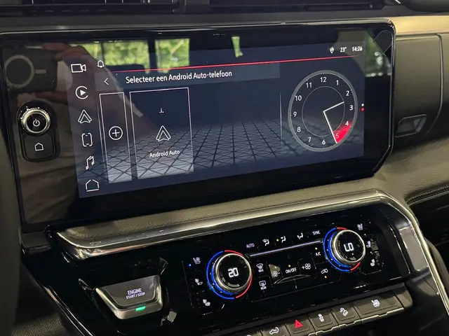 GMC Sierra 6.2 V8 DENALI 2024 Benzine 29