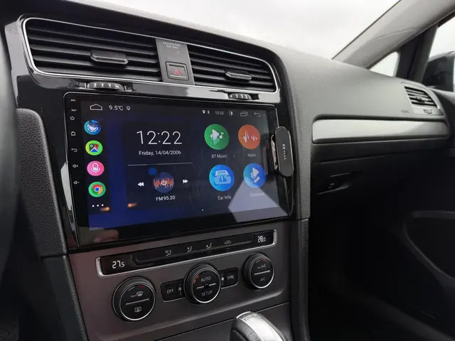 Volkswagen Golf 1.2 TSI Highline 2013 Benzine 12