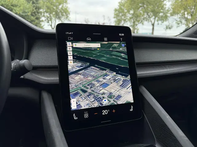 Polestar 2 Long Range Dual Motor AWD 2021 Elektrisch 24