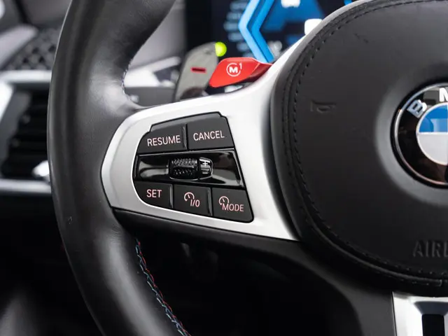 BMW X5 M Competition 2024 Benzine 33