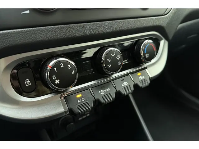 Kia Rio 1.2 CVVT Comfort Pack 2014 Benzine 23