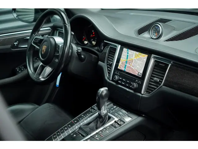 Porsche Macan 3.0 GTS 2018 Benzine 43