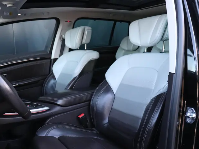 Renault Espace 1.6 dCi Initiale Paris 7p. 2018 Diesel 12