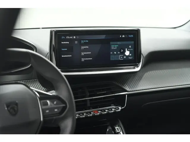 Peugeot 208 PureTech 100 Allure 2024 Benzine 51