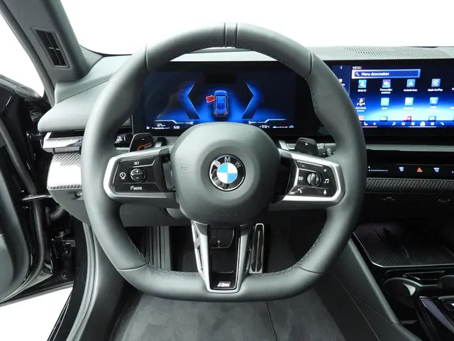 BMW 5 Serie Touring 520d 2025 Diesel 11