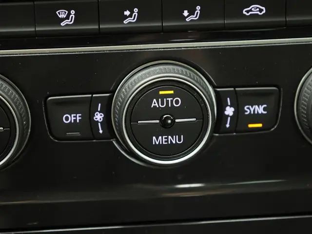 Volkswagen e-Golf E-DITION 100kW/136PK 2020 Elektrisch 9