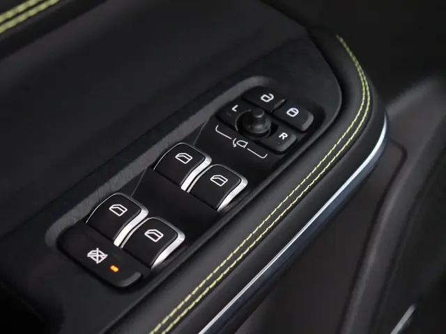 Lynk & Co 01 1.5 More 2025 Hybride Benzine 21