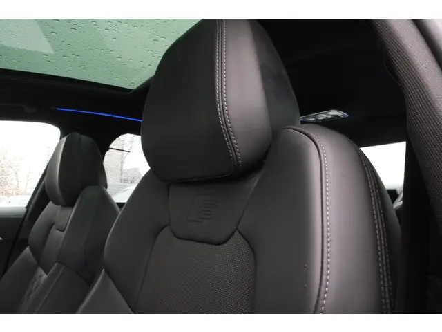 Audi A8 60 TFSI e quattro 2022 Hybride Benzine 24