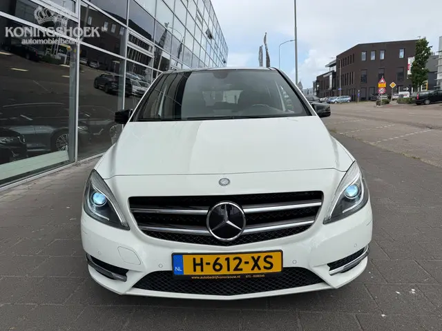 Mercedes-Benz B-Klasse 250 Ambition 2013 Benzine 2