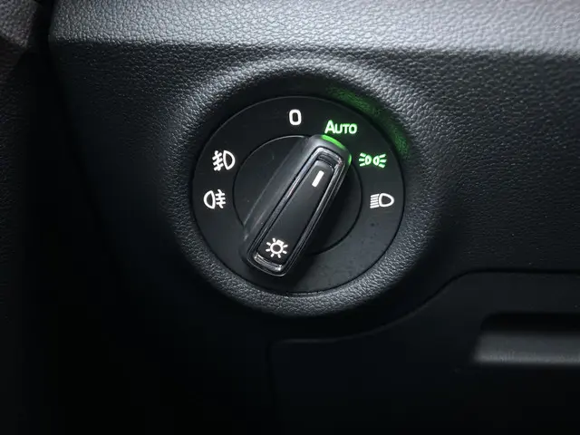 Škoda Kamiq 1.5 TSI ACT Business Edition 2021 Benzine 16