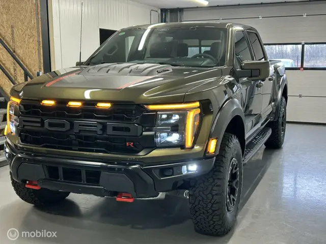 Ford F-150 USA Raptor R 5.2 V8 Supercharged 2024 Benzine 6