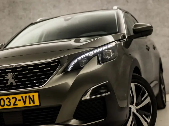 Peugeot 3008 1.2 PureTech Crossway 2019 Benzine 15