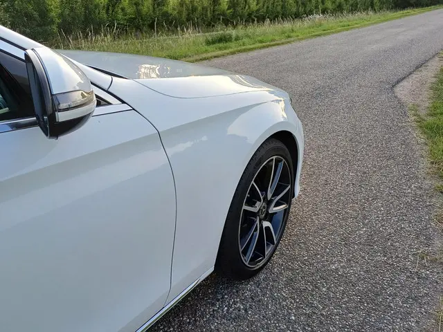 Mercedes-Benz E-Klasse 200 Premium 2017 Benzine 21