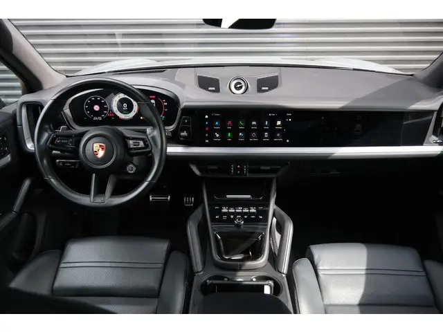 Porsche Cayenne 3.0 E-Hybrid 2023 Hybride Benzine 39