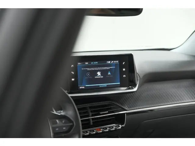 Peugeot 2008 PureTech 130 EAT8 Allure 2022 Benzine 51