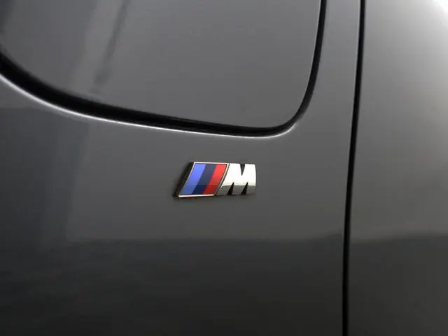 BMW 3 Serie 330e M Performance Aut- 2016 Hybride Benzine 36