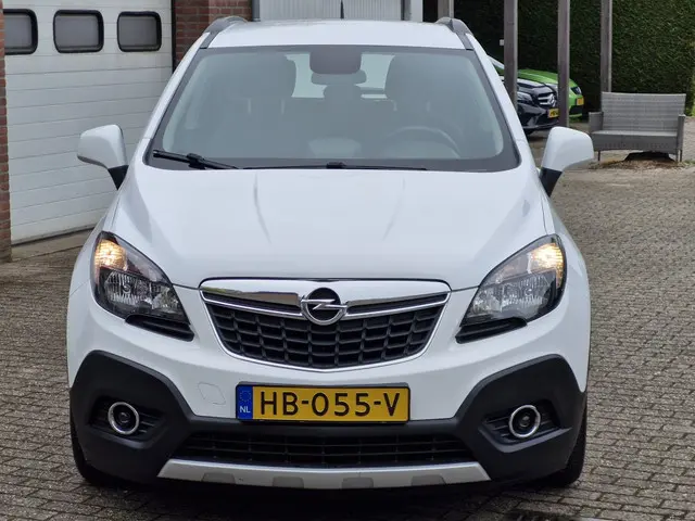 Opel Mokka 1.4 Turbo Edition Met trekhaak 2015 Benzine 3