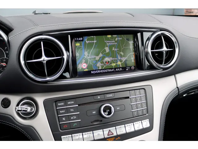 Mercedes-Benz SL 400 AMG Line Aut9 | 2017 Benzine 10