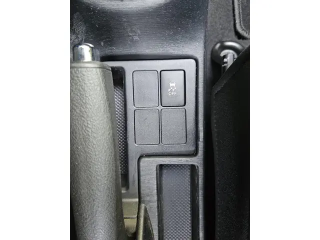 Toyota Yaris 1.0 VVT-i Aspiration 2013 Benzine 14