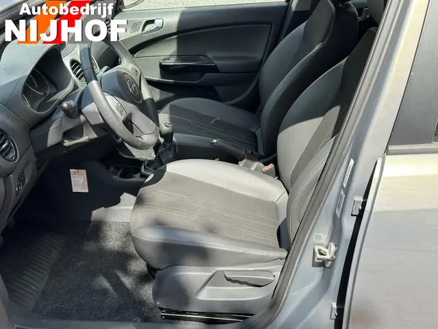Opel Corsa 1.4-16V 2012 Benzine 18