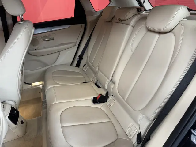 BMW 2 Serie Gran Tourer 218i Sport 2016 Benzine 8
