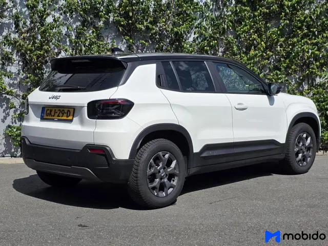Jeep Avenger Summit 54 kWh 2024 Elektrisch 9
