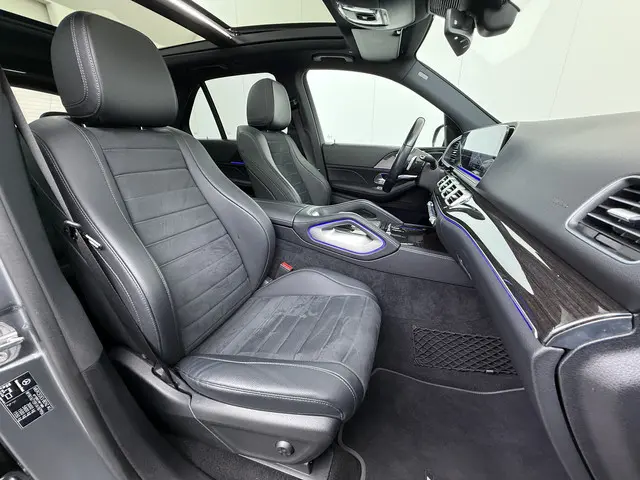 Mercedes-Benz GLE 450 4MATIC AMG line 2020 Benzine 40