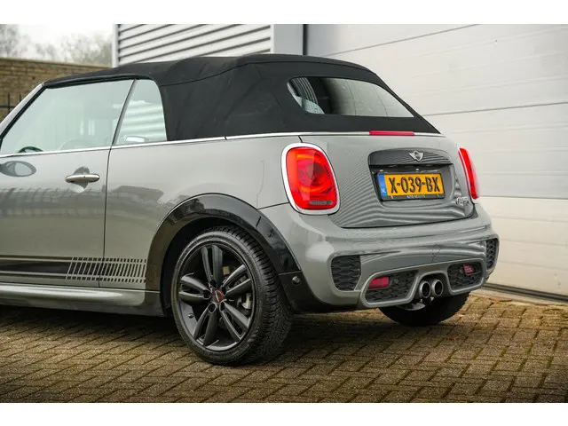 MINI Cooper S Cabrio 2.0 Chili 2018 Benzine 33