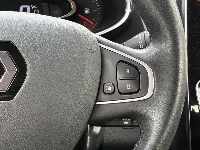 Renault Clio Estate 1.2 TCe Zen 2017 Benzine 23
