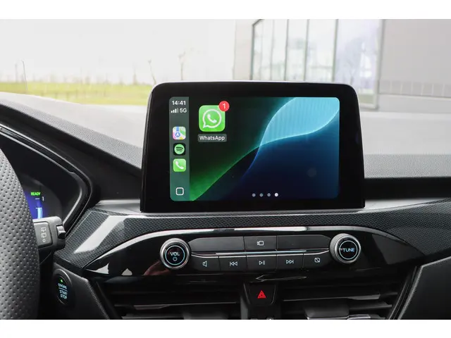 Ford Kuga 2.5 PHEV ST-Line X 2022 Hybride Benzine 38