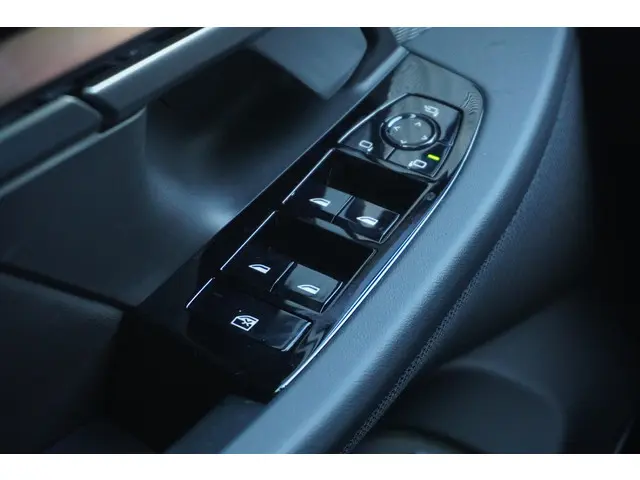 BMW i5 M60 xDrive 84 kWh 2026 Elektrisch 38