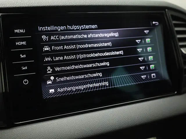 Škoda Karoq 1.5TSI/150PK ACT Sportline DSG 2025 Benzine 11