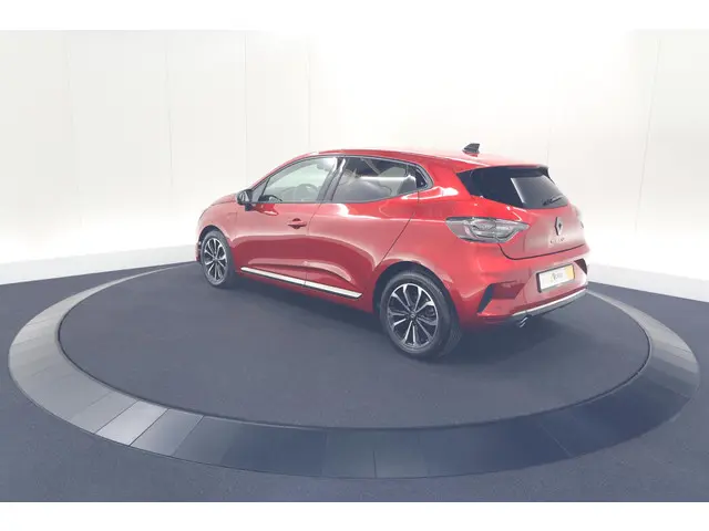 Renault Clio 1.0 TCe 90 GPF techno 2025 Benzine 72