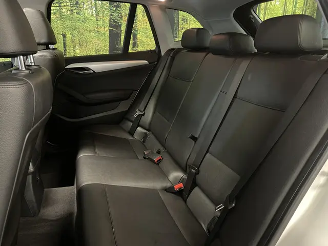 BMW X1 sDrive20i Upgrade Edition 2012 Benzine 28
