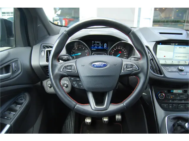 Ford Kuga 1.5 EcoBoost 150PK ST Line 2018 Benzine 12