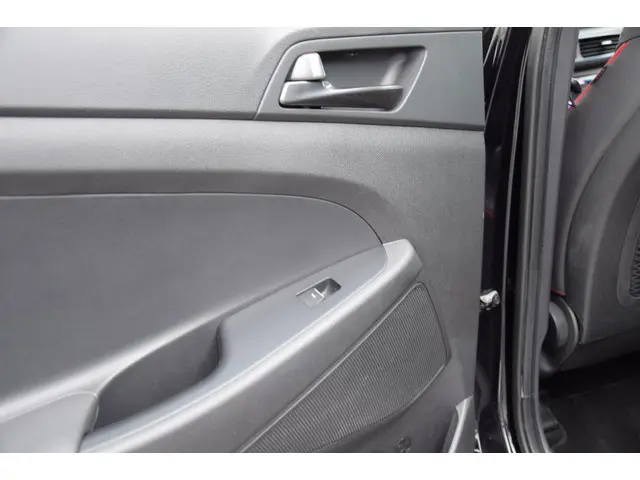 Hyundai Tucson 1.6 T-GDI N-Line, VERKOCHT !! 2019 Benzine 10