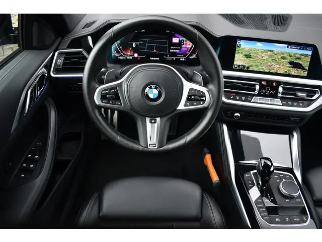 BMW 4 Serie Cabrio 420i M-Sport 2022 Benzine 23