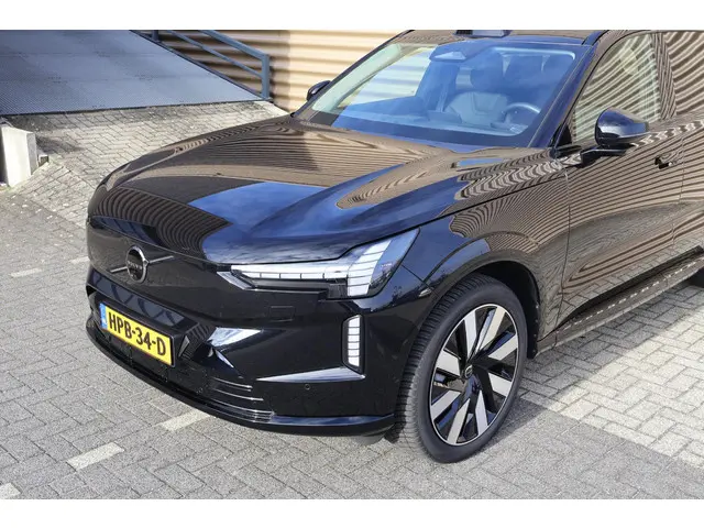 Volvo EX90 Twin Motor Ultra 7p. 111 kWh 2025 Elektrisch 62