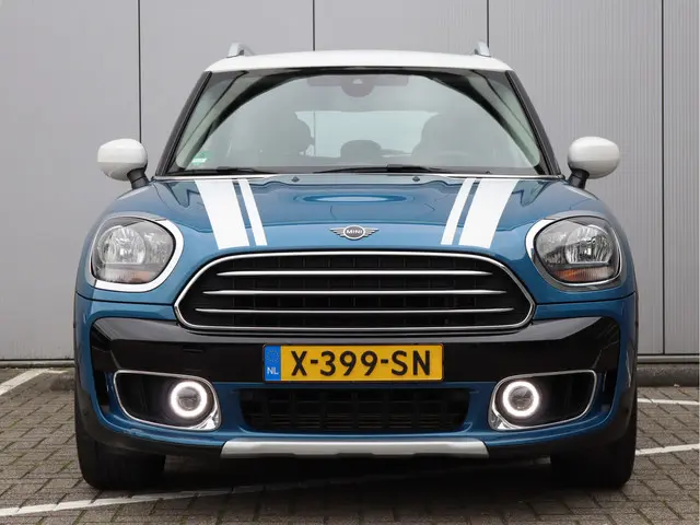 MINI Countryman 1.5 Cooper 2019 Benzine 6