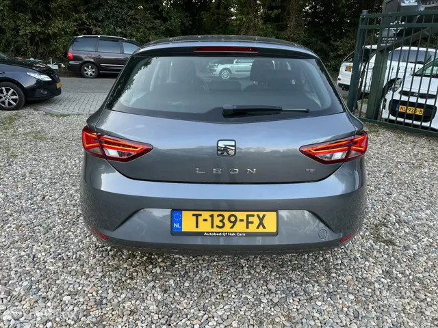 SEAT Leon 1.2 TSI Style,Automaat,nette auto 2014 Benzine 10