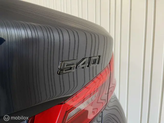 BMW 5 Serie 540i High Executive Edition 2019 Benzine 8