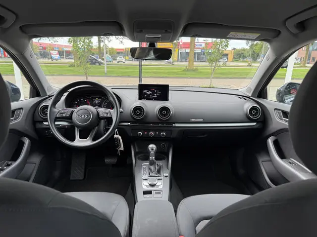 Audi A3 Sportback 1.5 TFSI CoD Pro Line 2018 Benzine 15