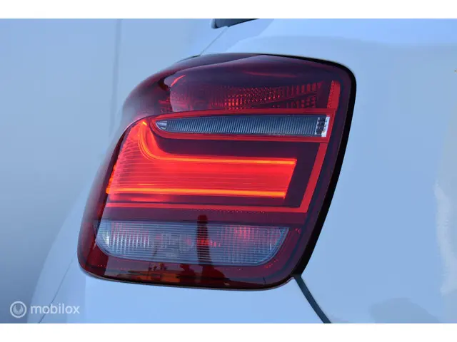 BMW 1 Serie 114i Business Urban Line 2013 Benzine 34