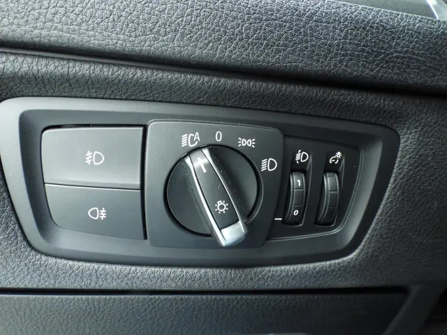 BMW 1 Serie 5-deurs 118i 2019 Benzine 21