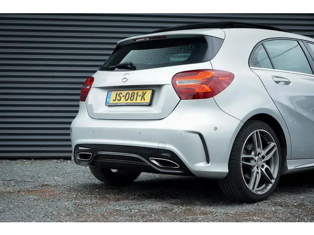 Mercedes-Benz A-Klasse 180 Ambition 2016 Benzine 31