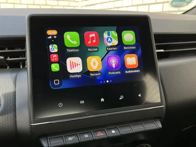 Renault Clio 1.0 TCe Intens 2020 Benzine 28