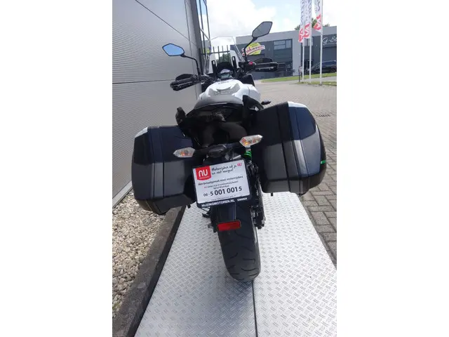 Kawasaki Versys 650 GRAND TOURER 2018 Benzine 5